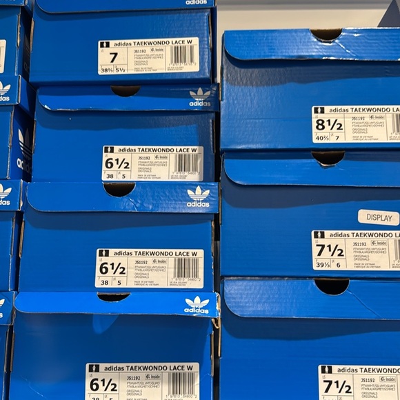 (WMNS) adidas Taekwondo Lace 'White Black Gum' JS1194 women’s size - Picture 7 of 8